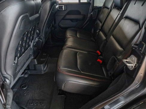 Used 2021 Jeep Wrangler Unlimited Rubicon image 30
