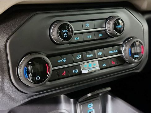 New 2025 Ford Bronco Big Bend image 18