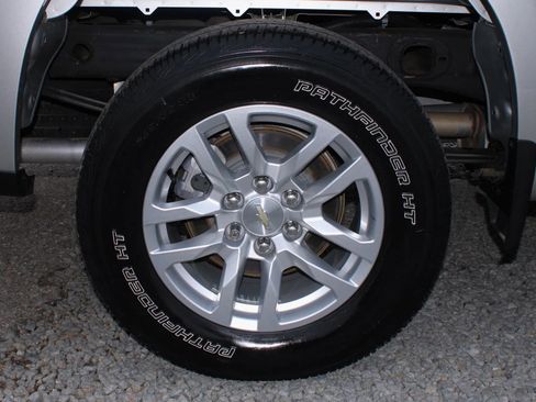 Used 2020 Chevrolet Silverado 1500 LT w/ All-Star Edition image 8