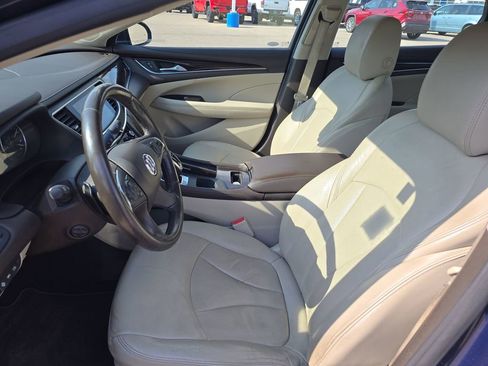 Used 2017 Buick LaCrosse Premium image 22