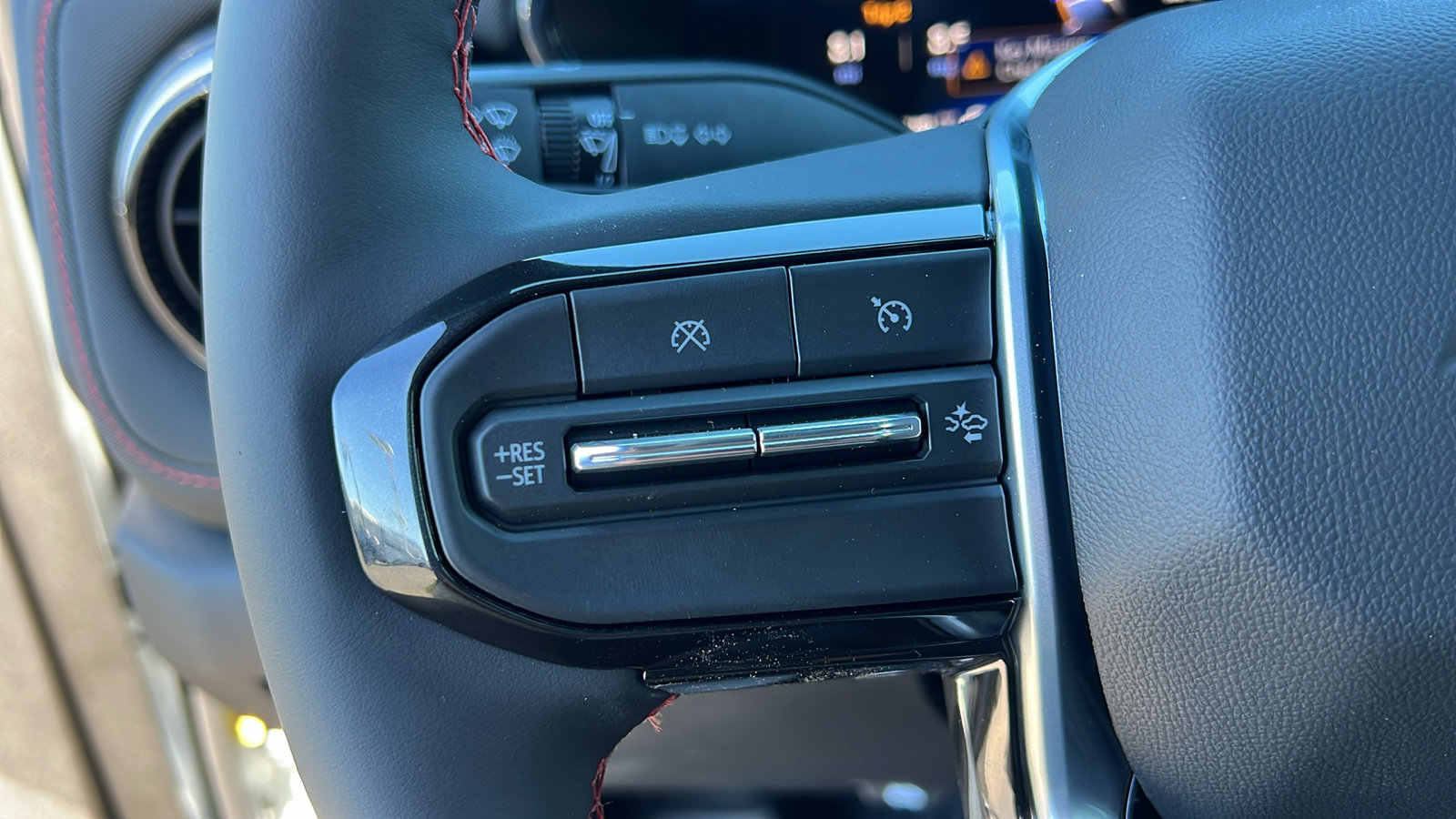 New 2026 Chevrolet Colorado Z71 w/ Technology Package AWD/4WD image 26