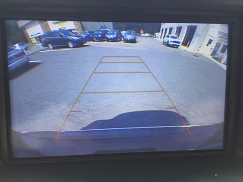 Used 2018 Chevrolet Suburban Premier image 14