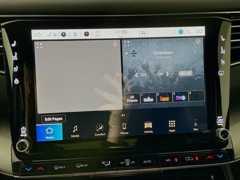 New 2026 Jeep Grand Wagoneer 4WD image 14
