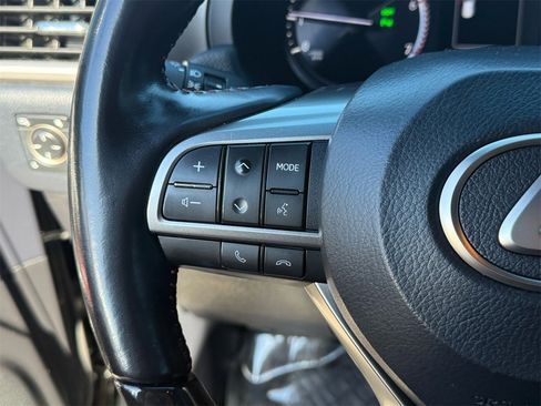 Used 2022 Lexus GX 460 Premium image 14