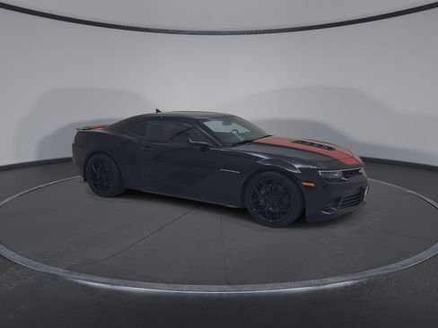 Used 2015 Chevrolet Camaro SS w/ RS Package RWD image 2