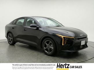 Used 2025 Kia K4 LXS video 1