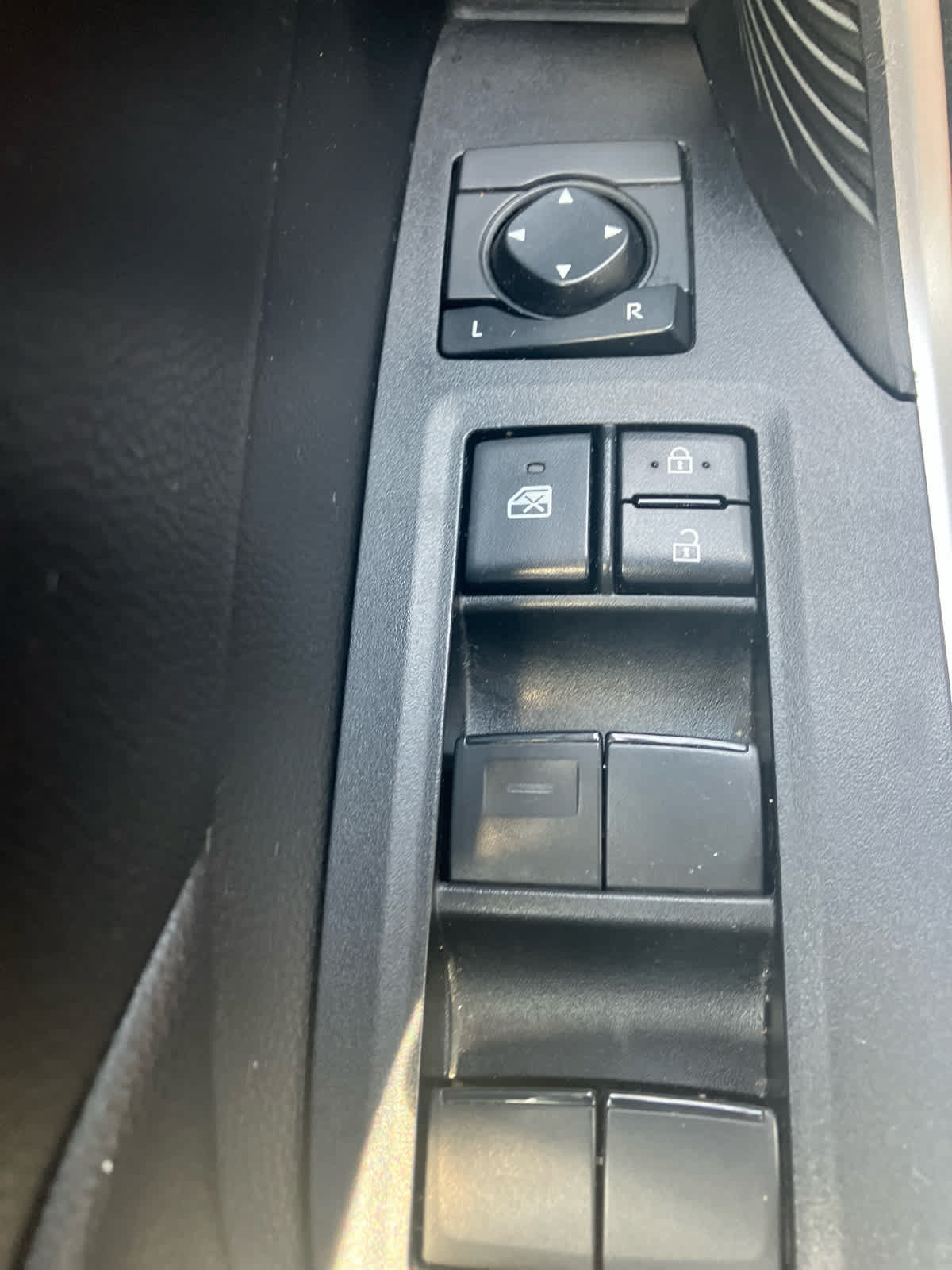 Certified 2023 Toyota RAV4 LE AWD/4WD image 14