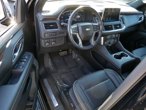 Used 2023 Chevrolet Tahoe Premier image 10