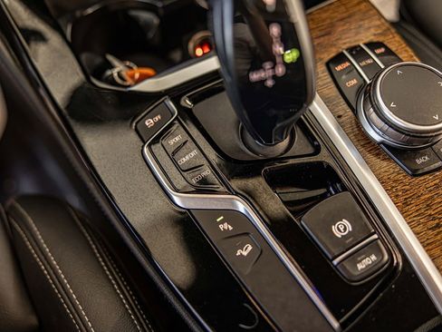 Used 2019 BMW X4 xDrive30i w/ Convenience Package image 33