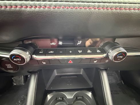 Used 2025 MAZDA MAZDA3 s image 16
