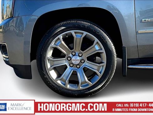 Used 2020 GMC Yukon Denali w/ Open Road Package AWD/4WD image 35