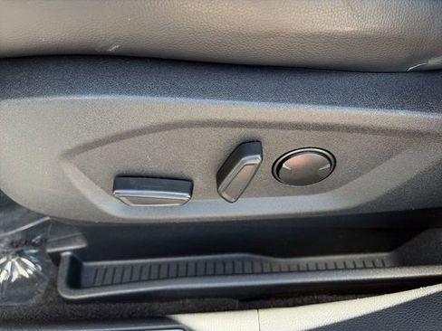 Used 2024 Ford Edge ST-Line AWD/4WD image 22