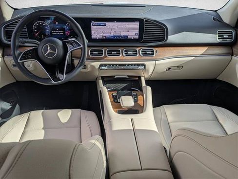 Certified 2025 Mercedes-Benz GLE 350 4MATIC image 17