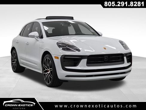 Used 2023 Porsche Macan S AWD/4WD image 1