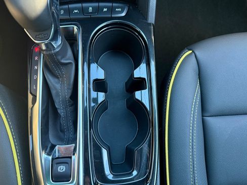 Used 2025 Chevrolet TrailBlazer ACTIV w/ Convenience Package image 32