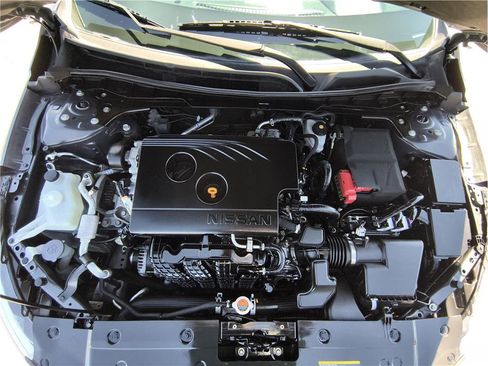 Used 2020 Nissan Altima 2.5 SR FWD image 19
