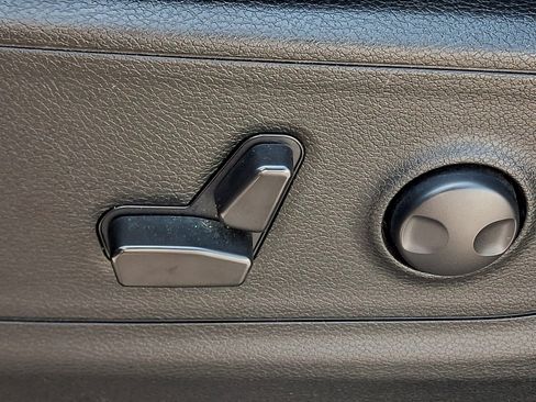 Used 2022 RAM 1500 Big Horn AWD/4WD image 27