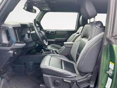 Used 2022 Ford Bronco Black Diamond AWD/4WD image 6
