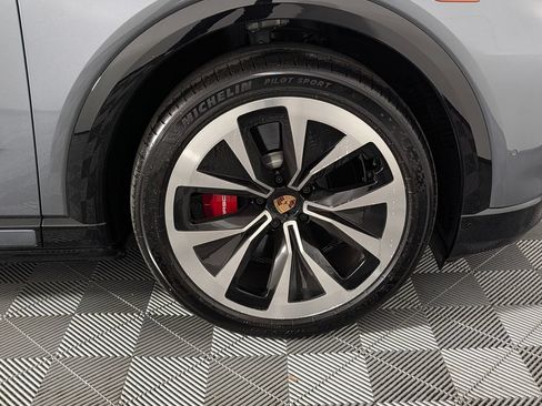 New 2026 Porsche Cayenne S AWD/4WD image 14