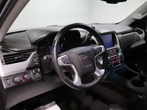 Used 2016 GMC Yukon SLT w/ Open Road Package image 16