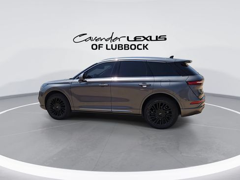 Used 2022 Lincoln Corsair Reserve FWD image 6