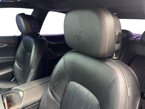 Used 2020 Maserati Ghibli Base image 27