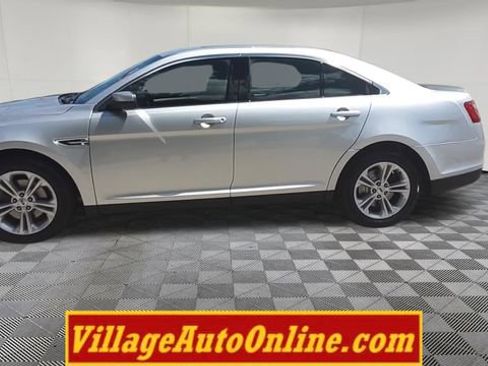 Used 2016 Ford Taurus SEL w/ Equipment Group 201A AWD/4WD image 8