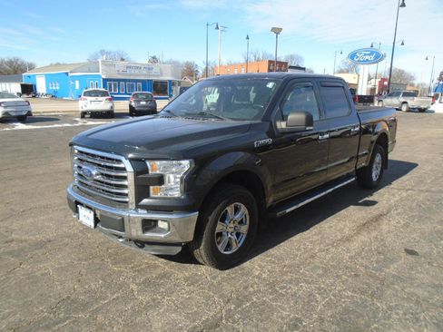 Used 2015 Ford F150 XLT w/ Equipment Group 301A Mid image 2