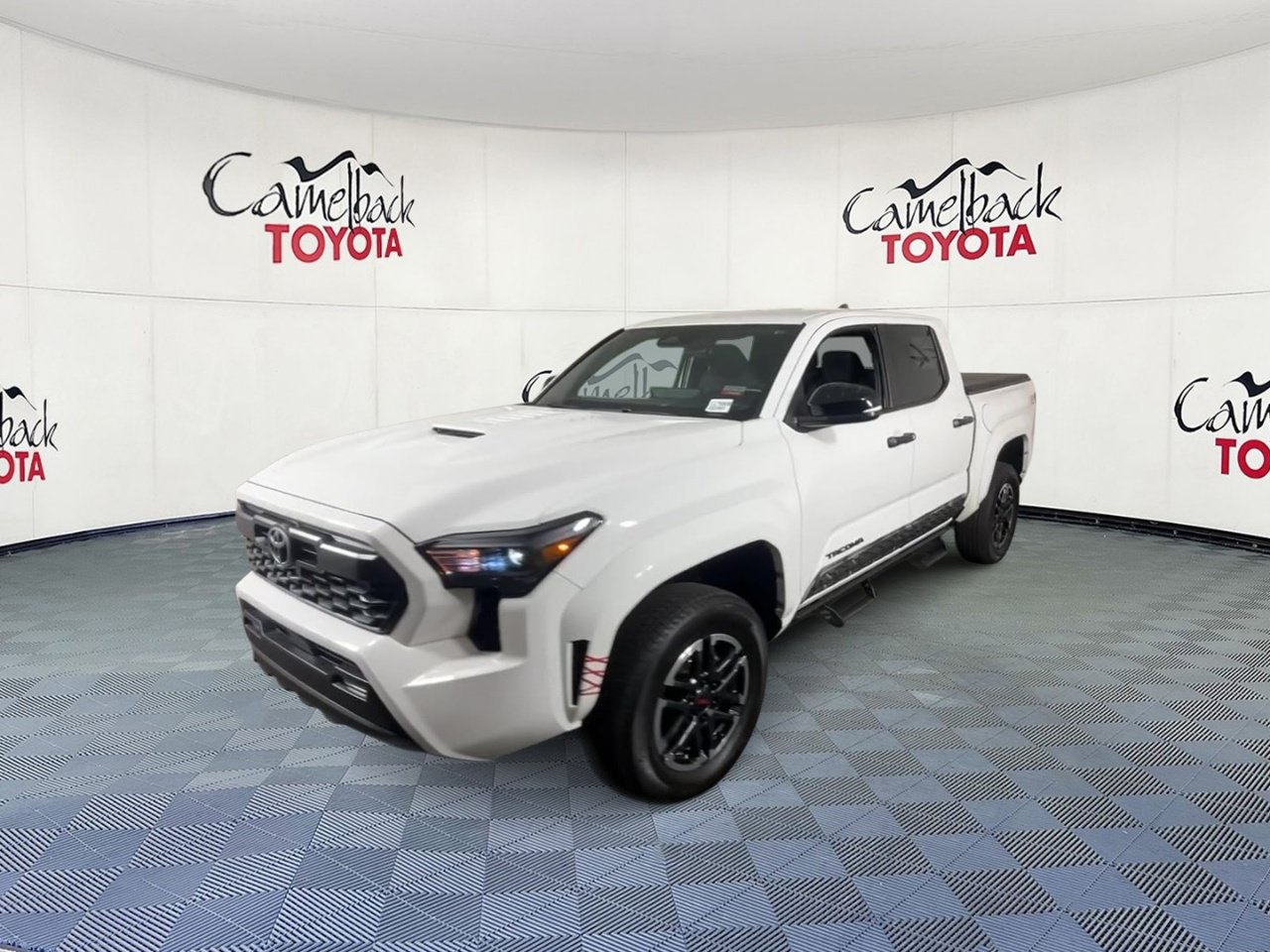 Used 2024 Toyota Tacoma TRD Sport RWD image 6