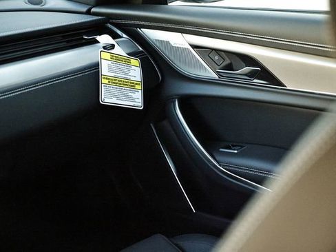 New 2024 Jaguar XF R-Dynamic SE image 40