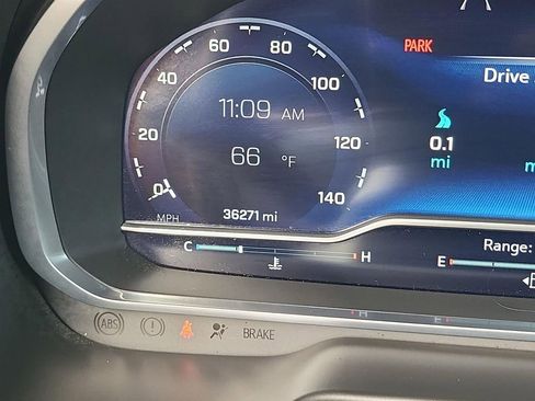 Certified 2023 Chevrolet Tahoe Premier w/ Premium Package image 4