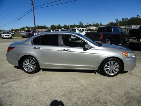 Used 2012 Honda Accord EX-L image 5
