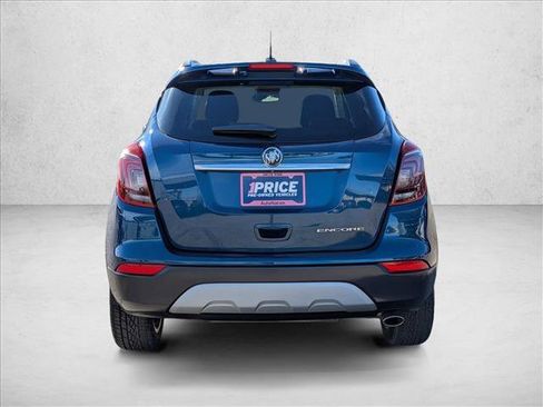 Used 2019 Buick Encore Sport Touring FWD image 4