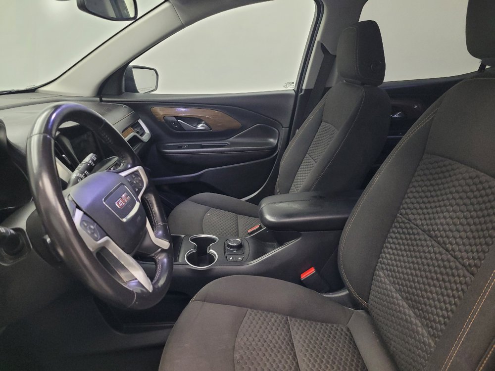 Used 2019 GMC Terrain SLE w/ Driver Convenience Package AWD/4WD image 17