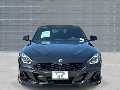 Certified 2024 BMW Z4 sDrive30i w/ Shadowloine Package image 3