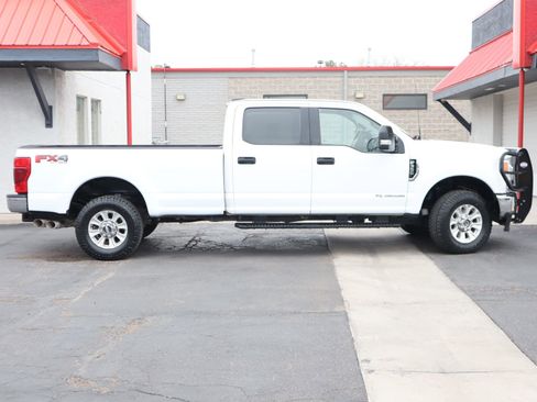 Used 2022 Ford F350 XLT w/ FX4 Off-Road Package image 3