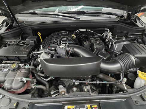 Certified 2023 Dodge Durango SXT Launch Edition image 12