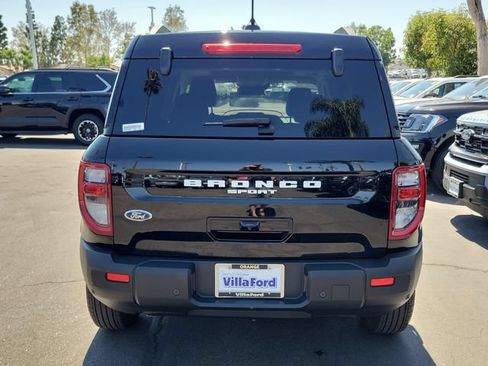 Certified 2025 Ford Bronco Sport Outer Banks w/ Outer Banks Tech Package+ AWD/4WD image 21