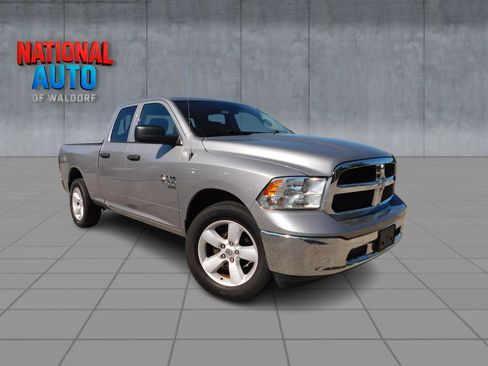 Used 2024 RAM 1500 Classic SLT AWD/4WD image 1