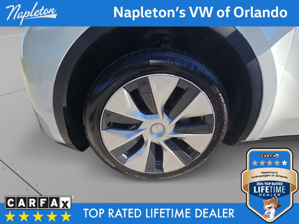 Used 2023 Tesla Model Y Long Range AWD/4WD image 26