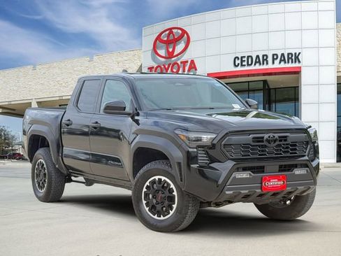 Used 2026 Toyota Tacoma TRD Off-Road AWD/4WD image 1