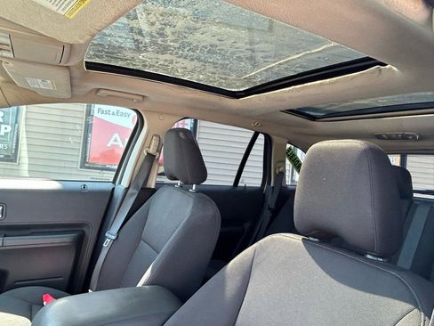 Used 2010 Ford Edge SEL FWD image 18