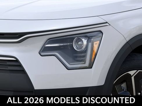New 2026 Kia Niro LX FWD image 10