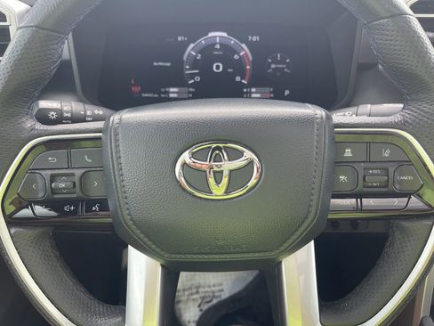 Used 2023 Toyota Tundra Platinum AWD/4WD image 27