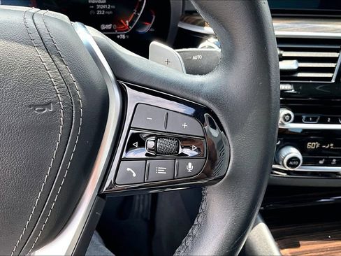 Used 2021 BMW 530i RWD image 19