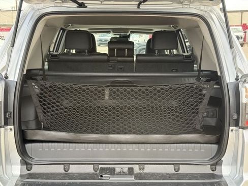 Used 2022 Toyota 4Runner Limited RWD image 33