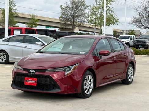 Used 2022 Toyota Corolla LE image 8