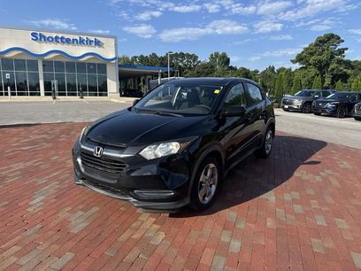 Used 2017 Honda HR-V LX