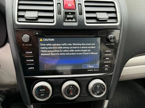 Used 2017 Subaru Forester 2.5i Premium w/ All-Weather Package image 39