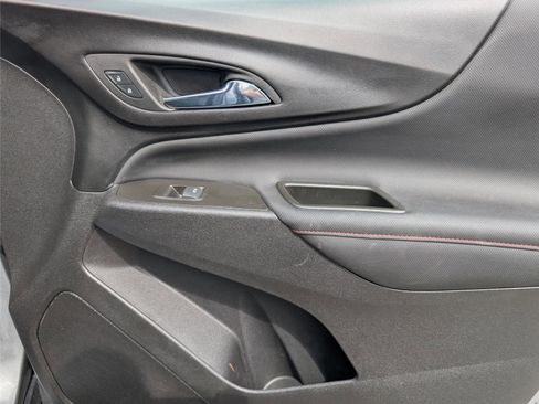 Used 2024 Chevrolet Equinox RS w/ RS Leather Package image 37